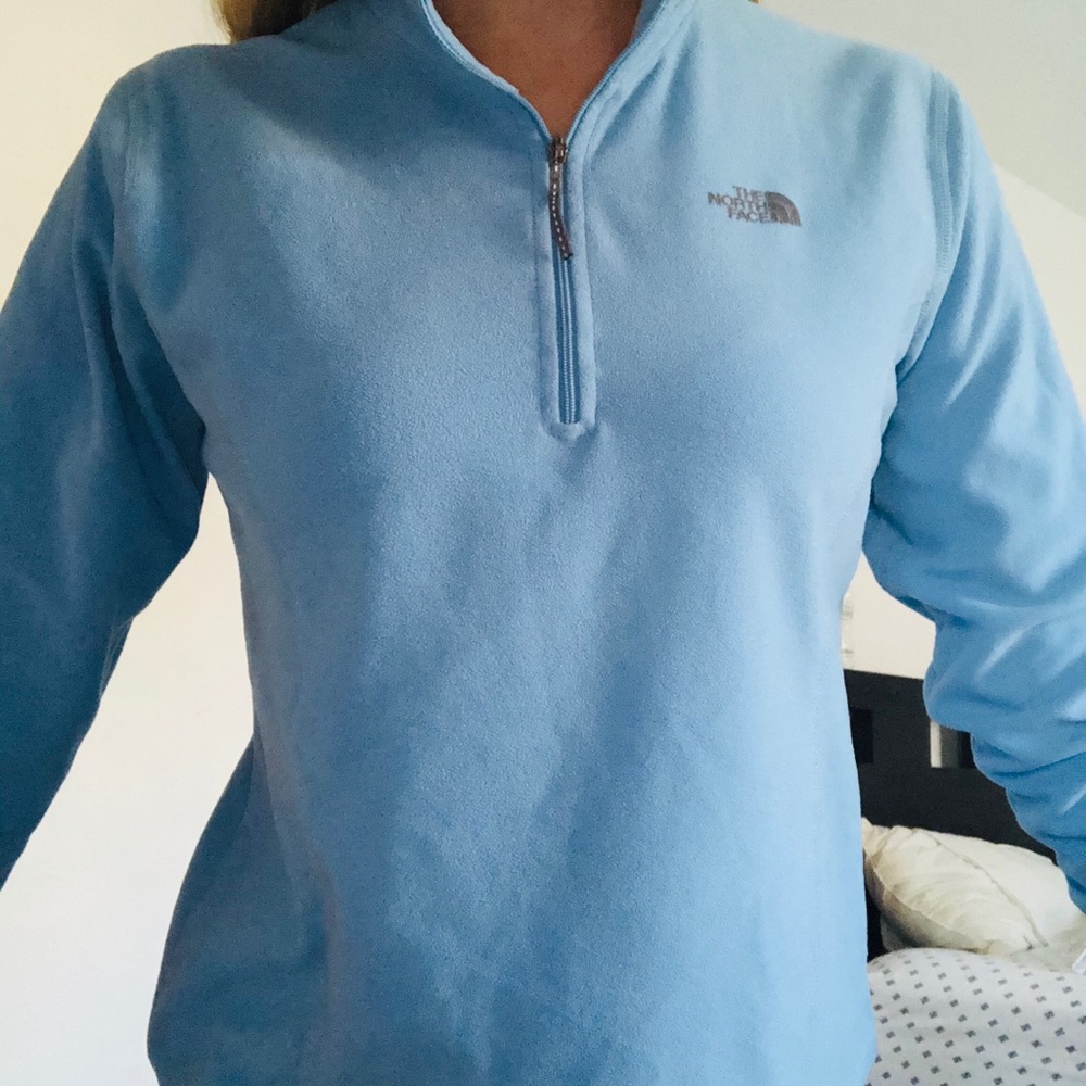North Face 1/4 Zip Sweatshirt